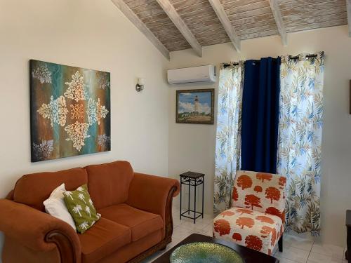 rr_villa_living_barbados